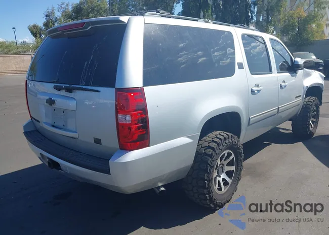 1GNSCHE02DR279905: 43126475