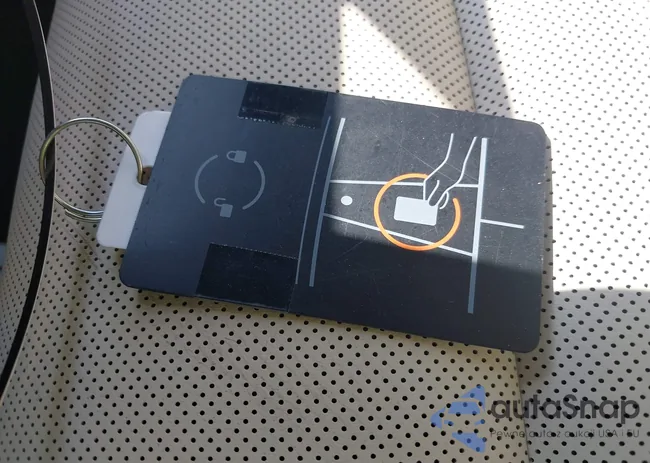 5YJSA1E54NF488913: 43126568