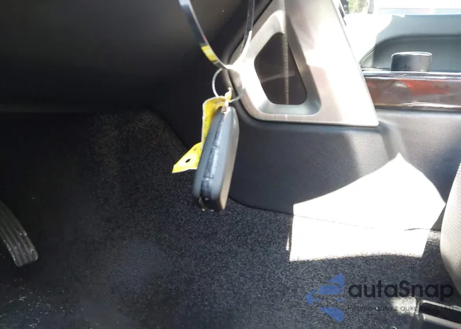 SALGS2DF9DA120035: 43126587