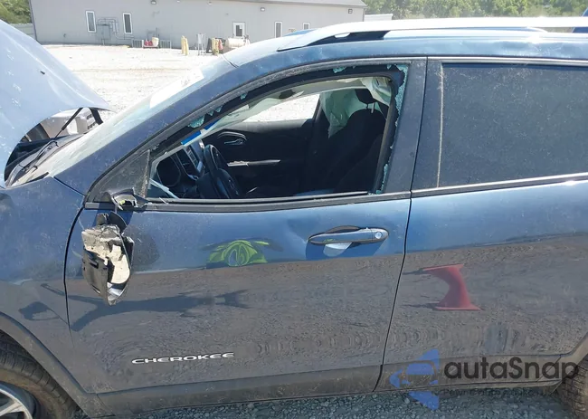 1C4PJLCB2LD634305: 43126596