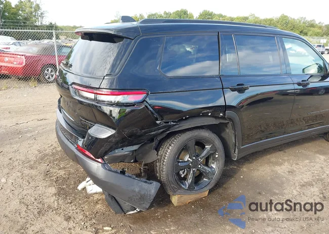 1C4RJKBGXS8674655: 43125715