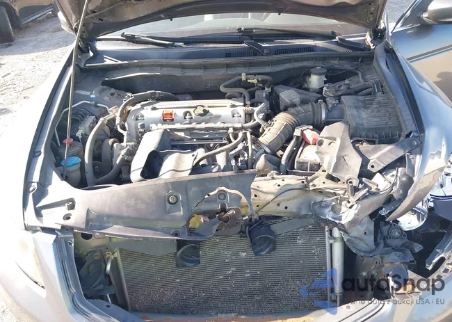 1HGCP2F42CA132188: 43125764