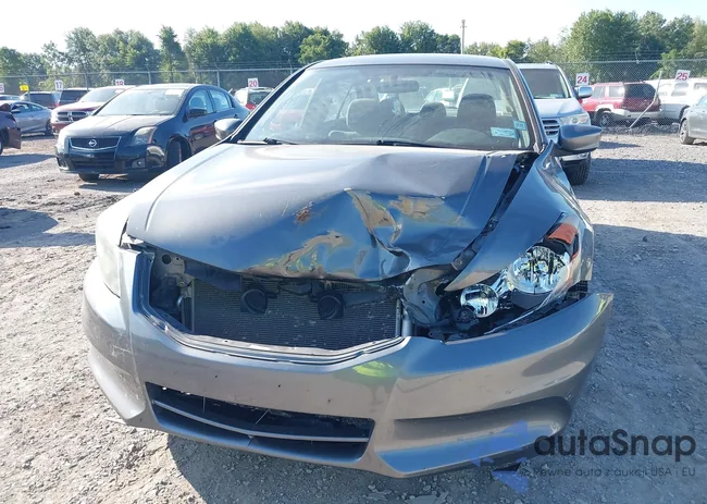 1HGCP2F42CA132188: 43125764