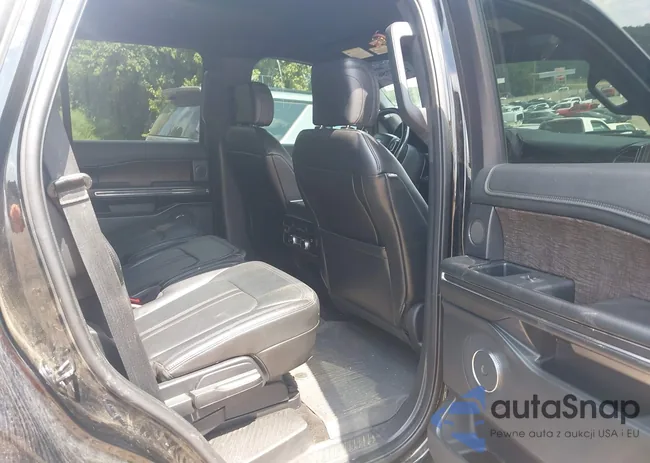 1FMJU2ATXJEA19006: 43125786