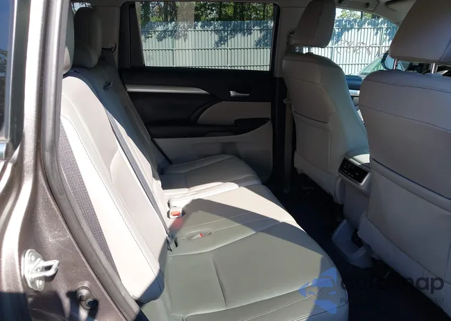 5TDJKRFH1GS301433: 43125985