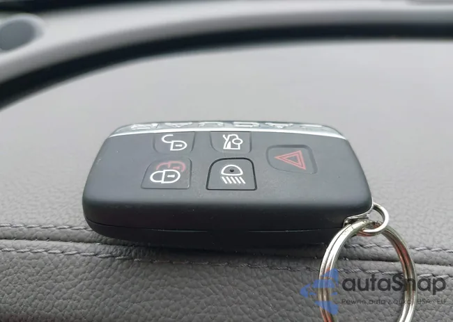 SAJBJ4BV1HCY30200: 43126055