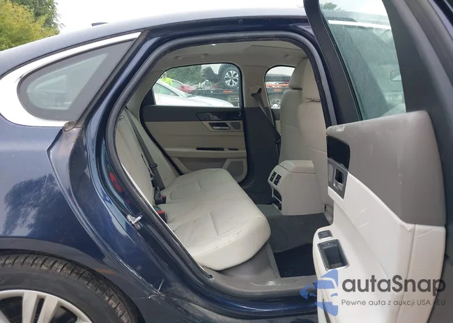 SAJBJ4BV1HCY30200: 43126055