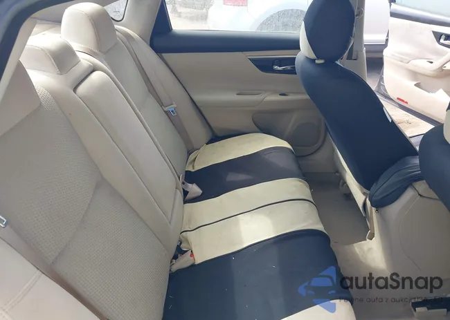 1N4AL3AP8EC136011: 43127131