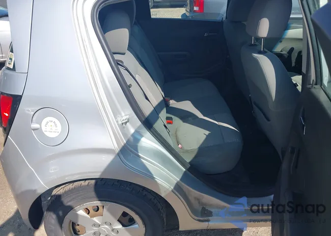 1G1JA6SG0D4246200: 43127143