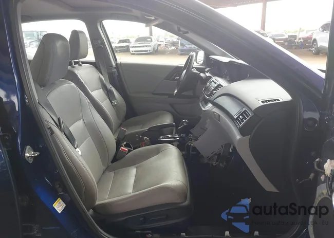 1HGCR2F87DA113330: 43127205