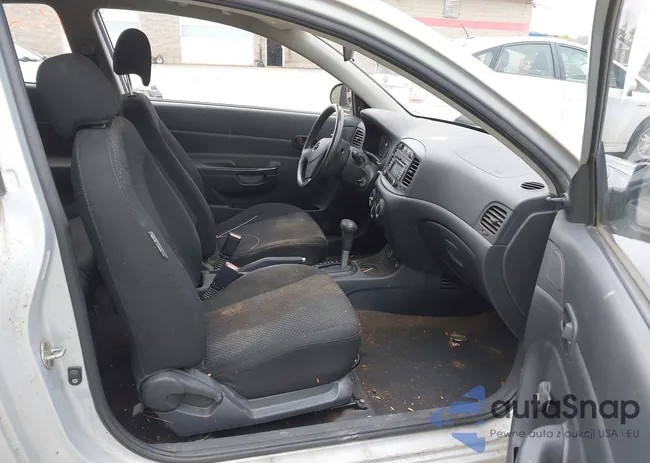 KMHCM36C18U083491: 43127257