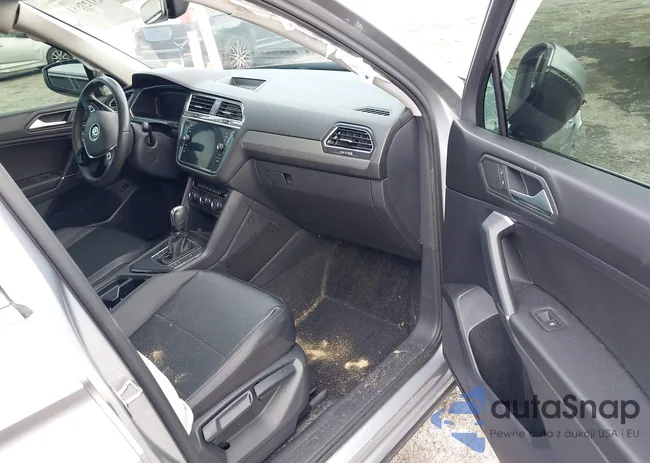 3VV3B7AX2LM017512: 43127531