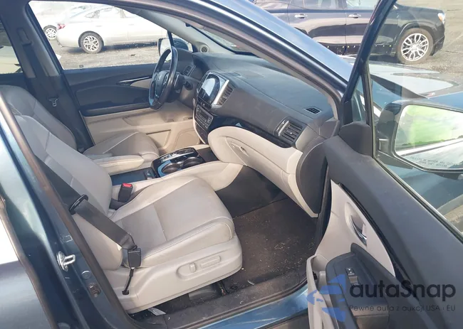 5FNYF6H92HB082320: 43127616