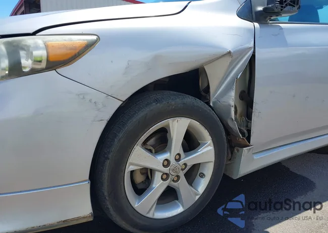 2T1BU4EE9BC662709: 43127637