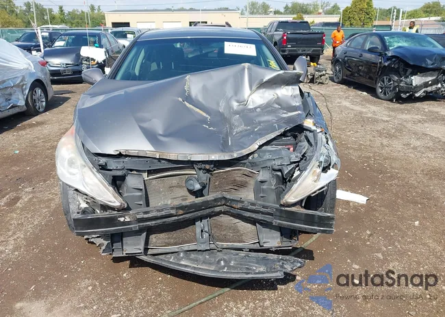 5NPEB4AC2BH224750: 43126712