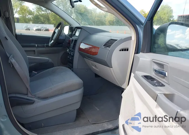 2A8HR44H18R721762: 43127044