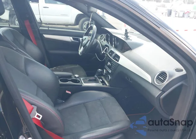 WDDGF8AB4DR248707: 43128118