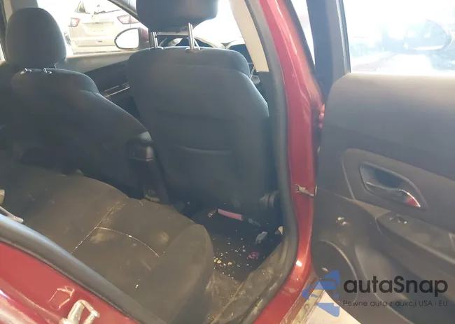 1G1PJ5SB2D7215537: 43128125