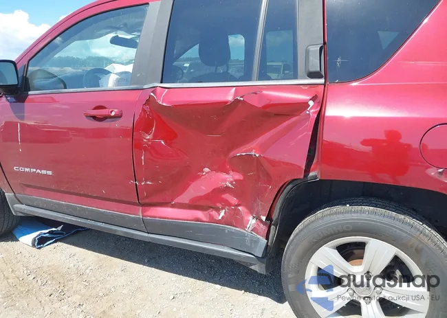 1C4NJDBB9FD206573: 43128152