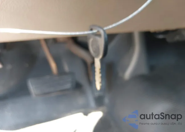 1GCEC14T73Z176101: 43128161