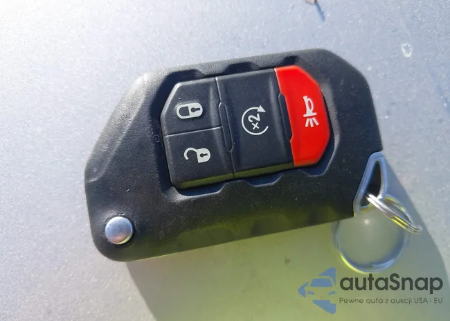 1C4HJXDN4PW678353: 43128179