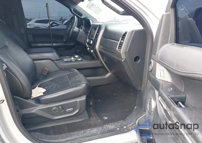 1FMJU1HTXJEA18924: 43128321