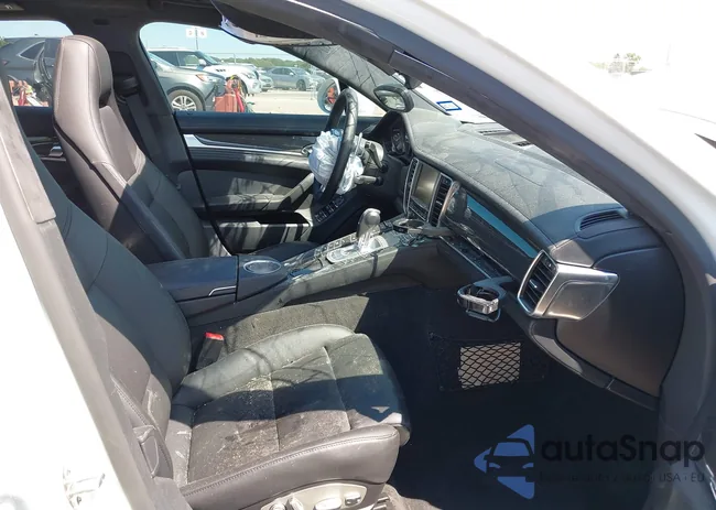 WP0AF2A74FL080842: 43128428