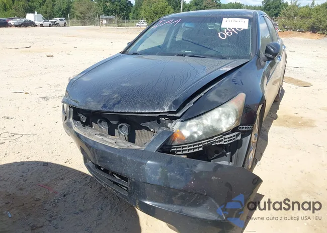 1HGCP2F88AA180648: 43128474