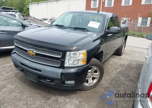 1GCRKSE74CZ348273: 43128561