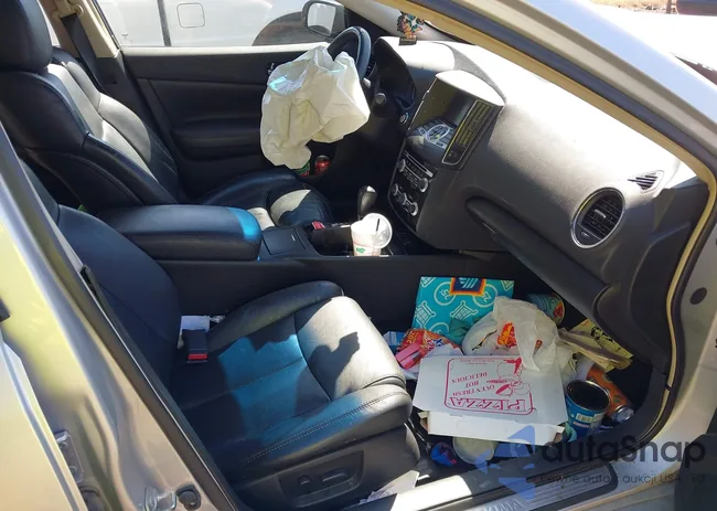 1N4AA5AP5BC844570: 43127706