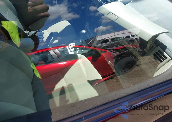 2T1BU4EE1BC649212: 43127710