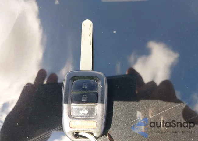 1HGCR2F30EA269425: 43127889