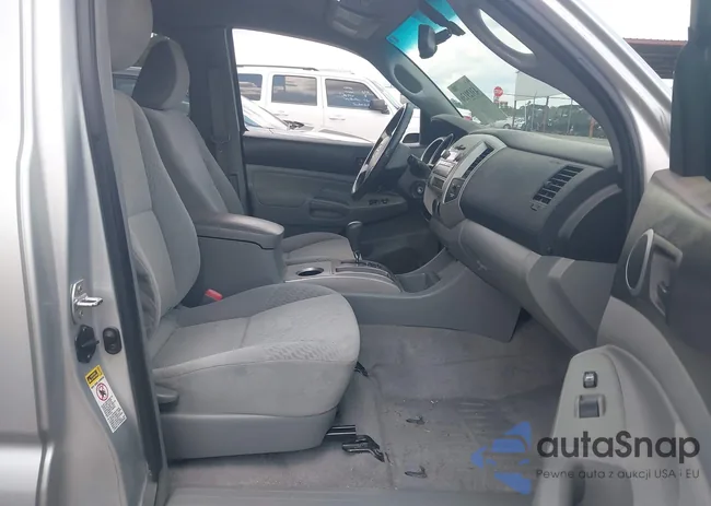 5TFTU4GN0BX008328: 43129136