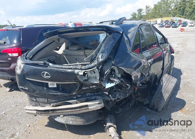 2T2GK31U78C038821: 43129163