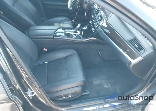 WBA5B1C59ED484180: 43129258