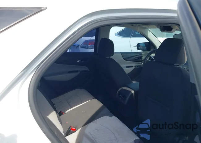 2GNAXHEVXJ6111593: 43129311