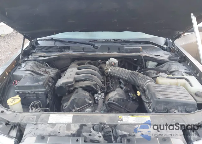 2C3KA43R18H141663: 43129436