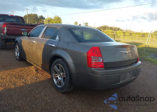 2C3KA43R18H141663: 43129436