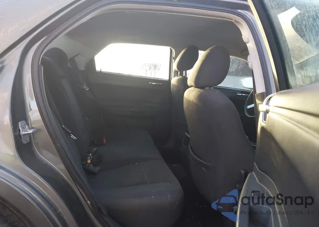 2C3KA43R18H141663: 43129436