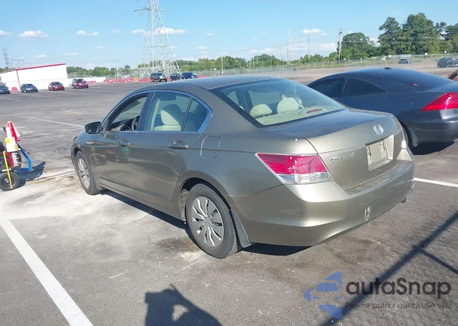 1HGCP2F35AA076400: 43129457