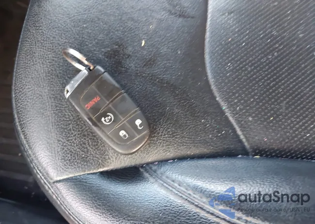 3C4NJCCB6KT814760: 43129460