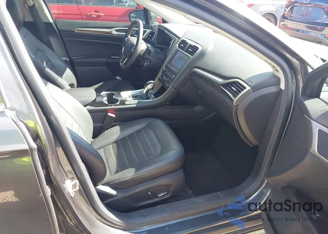 1FA6P0HD6G5131062: 43129506