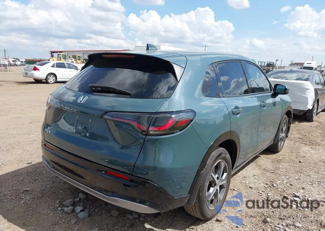 3CZRZ1H74RM704825: 43129537