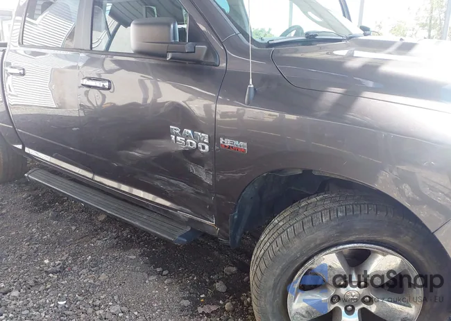 1C6RR7LT1FS745260: 43128693