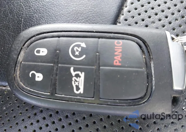 1C4PJMDX3KD141084: 43128751