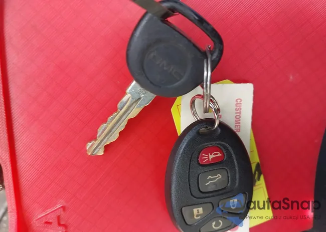 1GKLRLED6AJ218296: 43128793