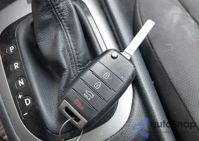 KNADM4A31F6457022: 43128812