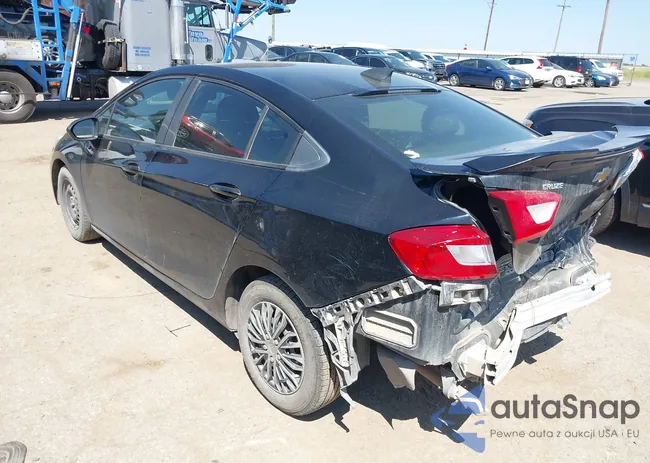 1G1BC5SM5J7143234: 43128872