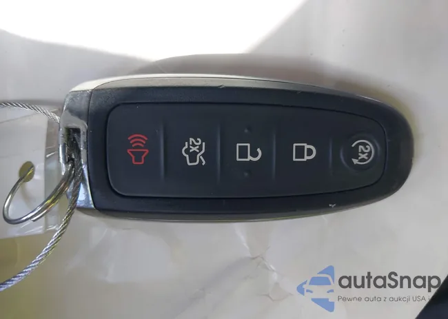 1FADP5CU2EL513870: 43128888