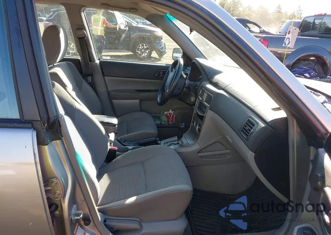 JF1SG63646H759886: 43128892